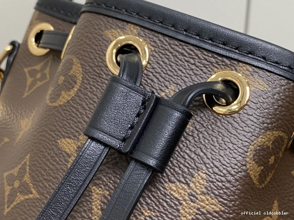 Official oldcobbler VUITTON Bag-14*20.5*14CM LOUIS Canoe New 0816